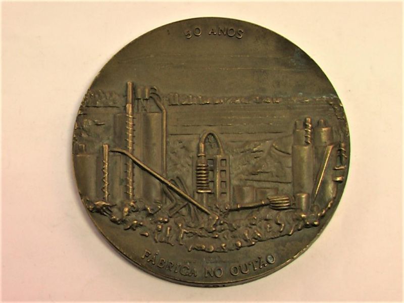 Португальская фабрика SECIL 50 лет юбилейная медаль бронза