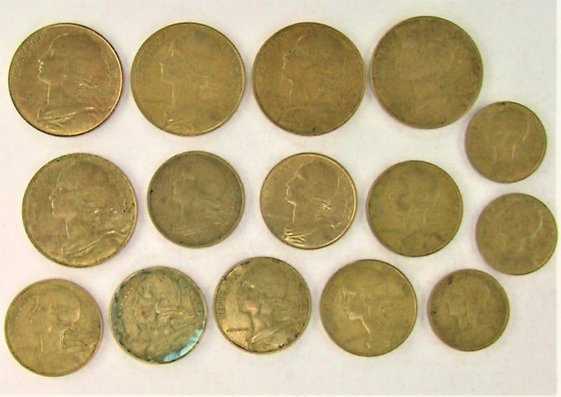 1 франк 85 сентим 15 монет