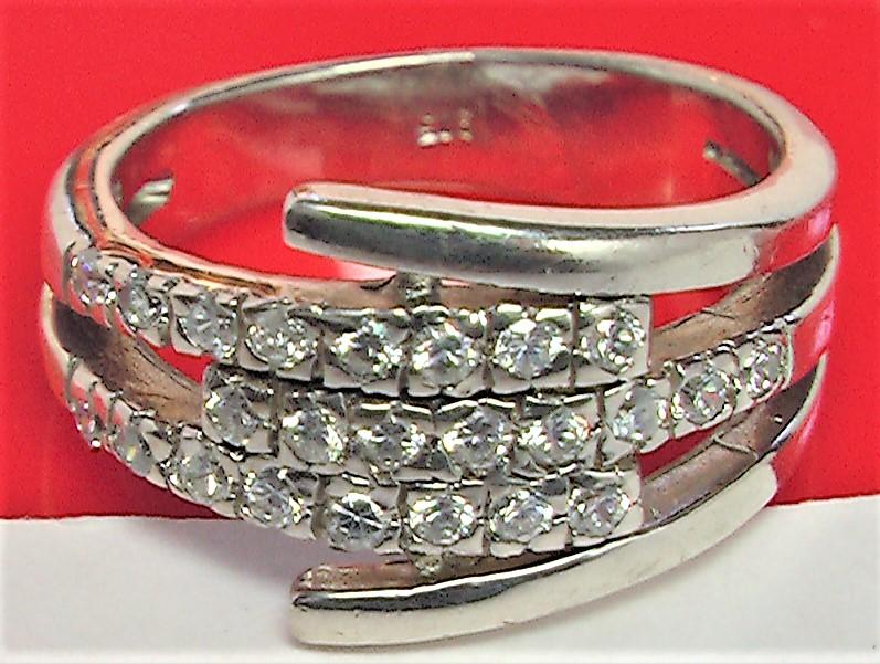 Кольцо перстень серебро 925 проба 6,89 гр 18 размер