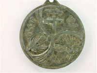 Медальон старинный копаный 15,74 грамма