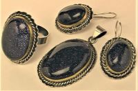 Набор кольцо 17 размер серьги кулон серебро 925 проба с золотыми вставками + камни 34,48 гр.